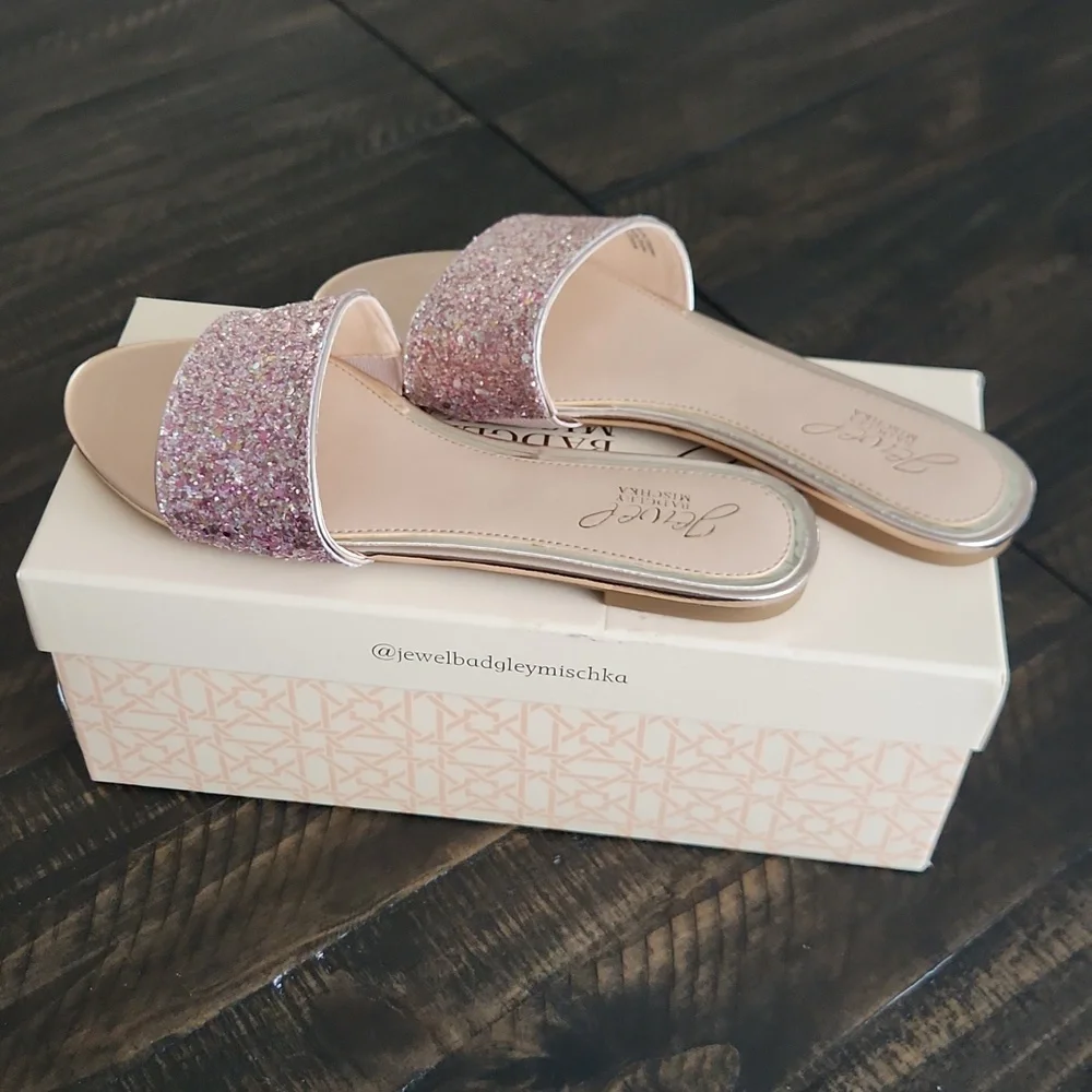 Jewel Badgley Mishka Dillian Rose Gold 8 - Picture 5 of 7